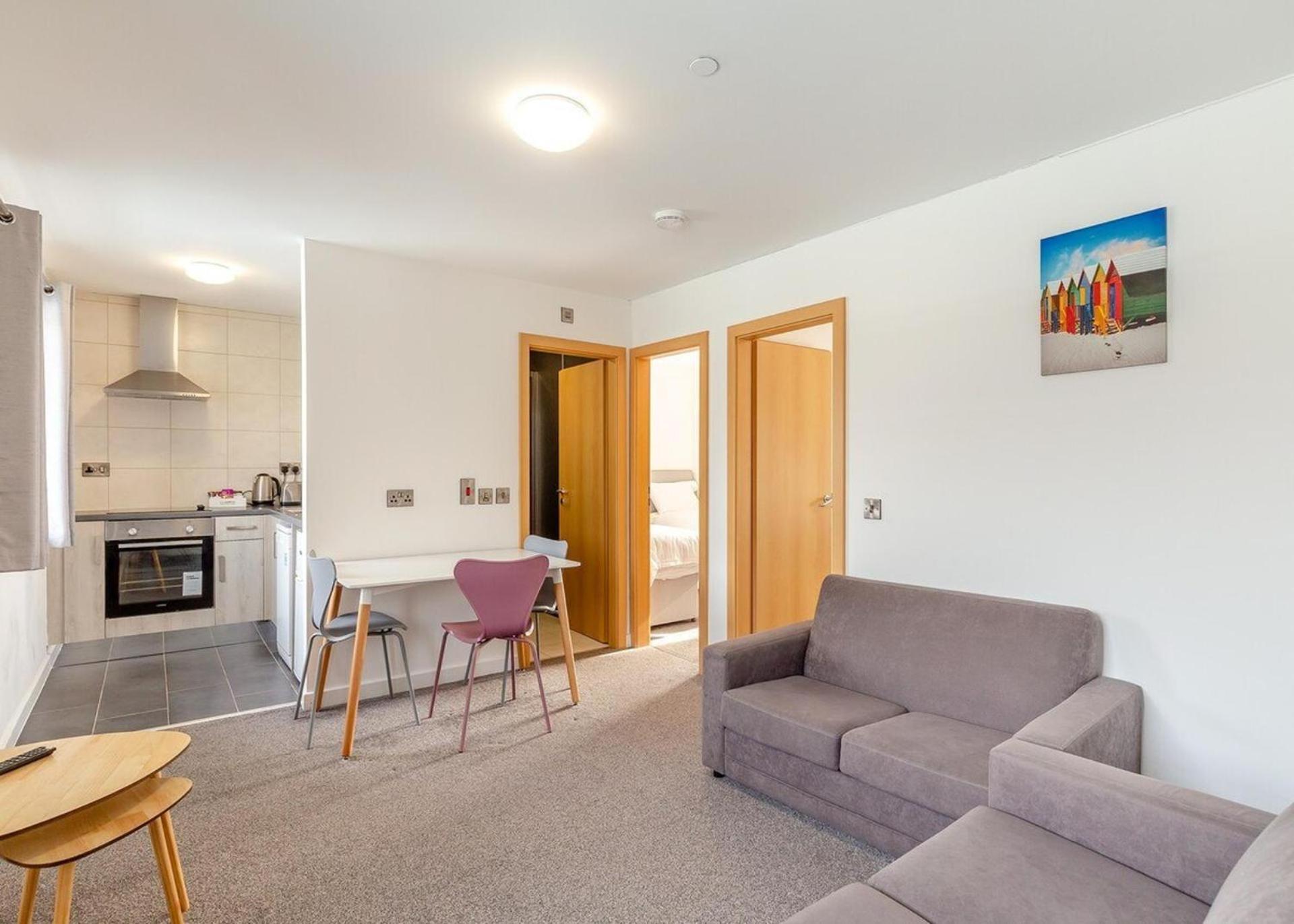 Coastal Charm Retreat In Ilfracombe Appartement Buitenkant foto